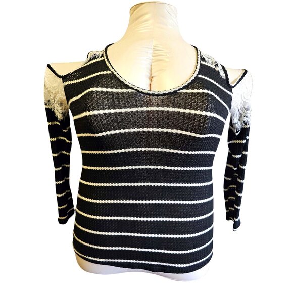 Venus Stretch Top